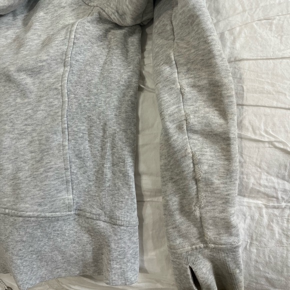 Lululemon Scuba Jacket - Picture 5 of 5